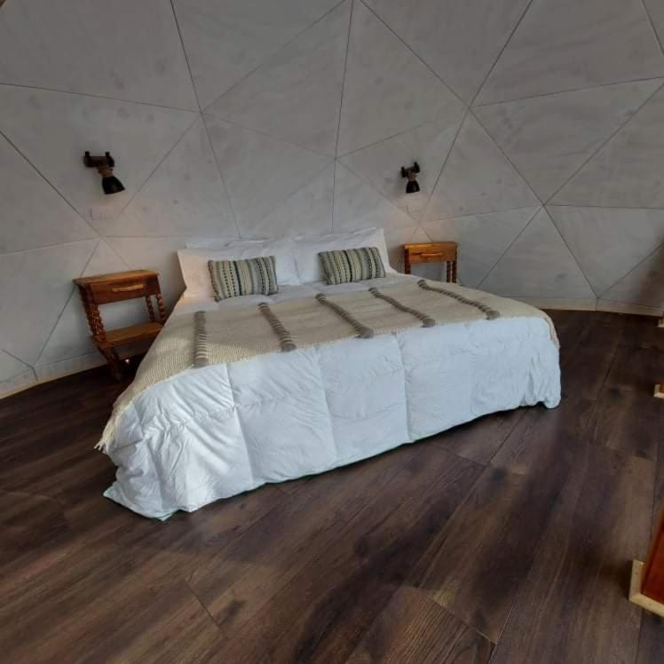 Apartment Dome With Stunning Glacier & Mountain Views