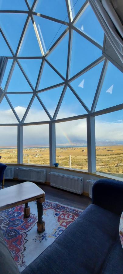 Dome With Stunning Glacier & Mountain Views Apartment *